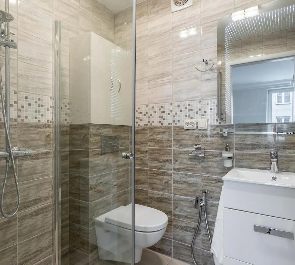 Luxury Place In Townhouse Варшава Апартаменты